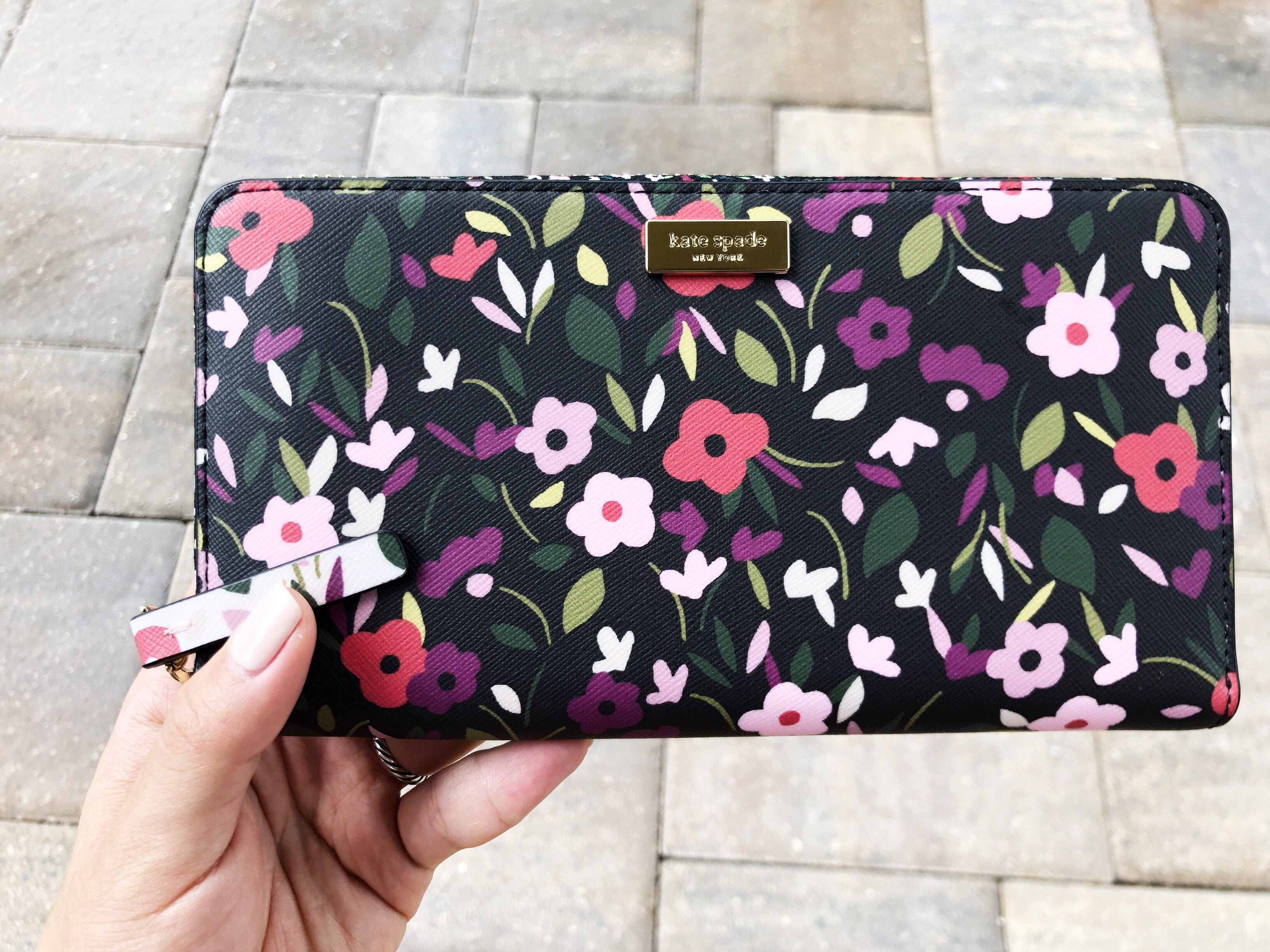 kate spade floral wristlet
