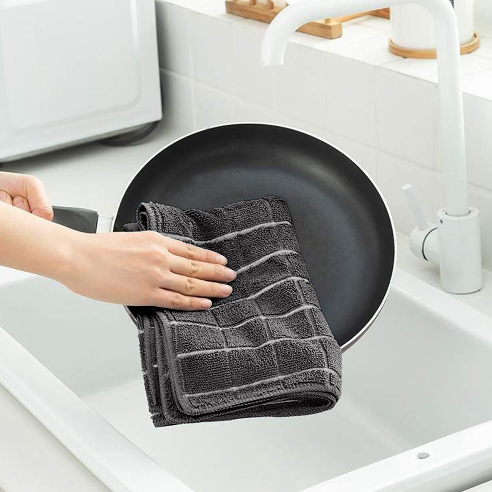 Premium Kitchen Towel and Dish Cloth Value Set: Highly Absorbent, Super Soft, Long-Lasting, Checked and Solid Hand Towels, Tea Towels, Bar Towels - 6 Pack(Black)