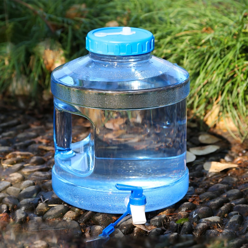 2 Gallon Water Containers with Spigot, BPA Free Water Jug, Water Tank, Multifunction Water Storage Containers for Camping Outdoor Hiking,Emergency Stroage