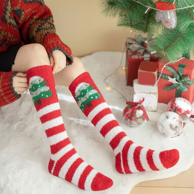 xihome Pack de 2 pares de calcetines navideños hasta la rodilla para mujer, forrados con forro polar y con un forro extra grueso y clido. Calcetines de invierno hasta la pantorrilla para mujer.
