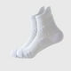 thumbnail image 1 of Calcetines de mujer de moda de color sólido a prueba de olores deportivos que absorben el sudor Calcetines antideslizantes Calcetines de mujer de poliéster, 1 of 4