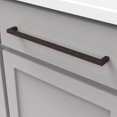 thumbnail image 4 of Tirador para gabinete de cocina Hickory Hardware Skylight de 30 cm, 4 of 9