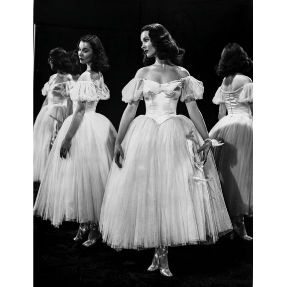 Vivien Leigh Photo Print (24 x 30)