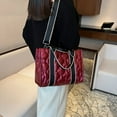 thumbnail image 4 of LinYooLi Sac Fourre-Tout Matelassé pour Femmes Sac à Main Rembourré Léger Sac à Bandoulière, 4 of 6