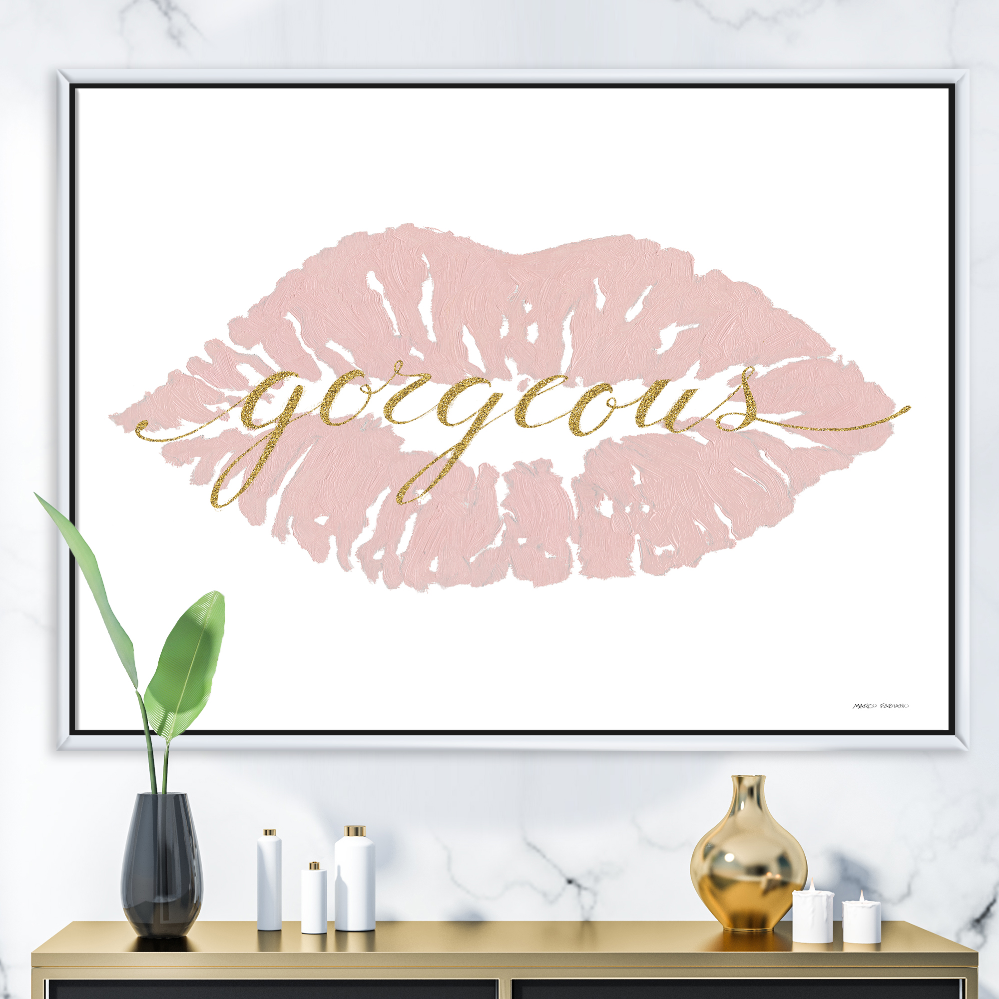 Designart ' fashion Glam Lips on Gold II ' Posh & Luxe Framed Canvas