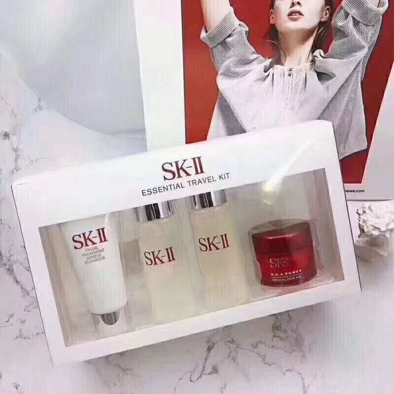 SK-II Japanese Skincare Beauty Samples: Essential Travel Kit
