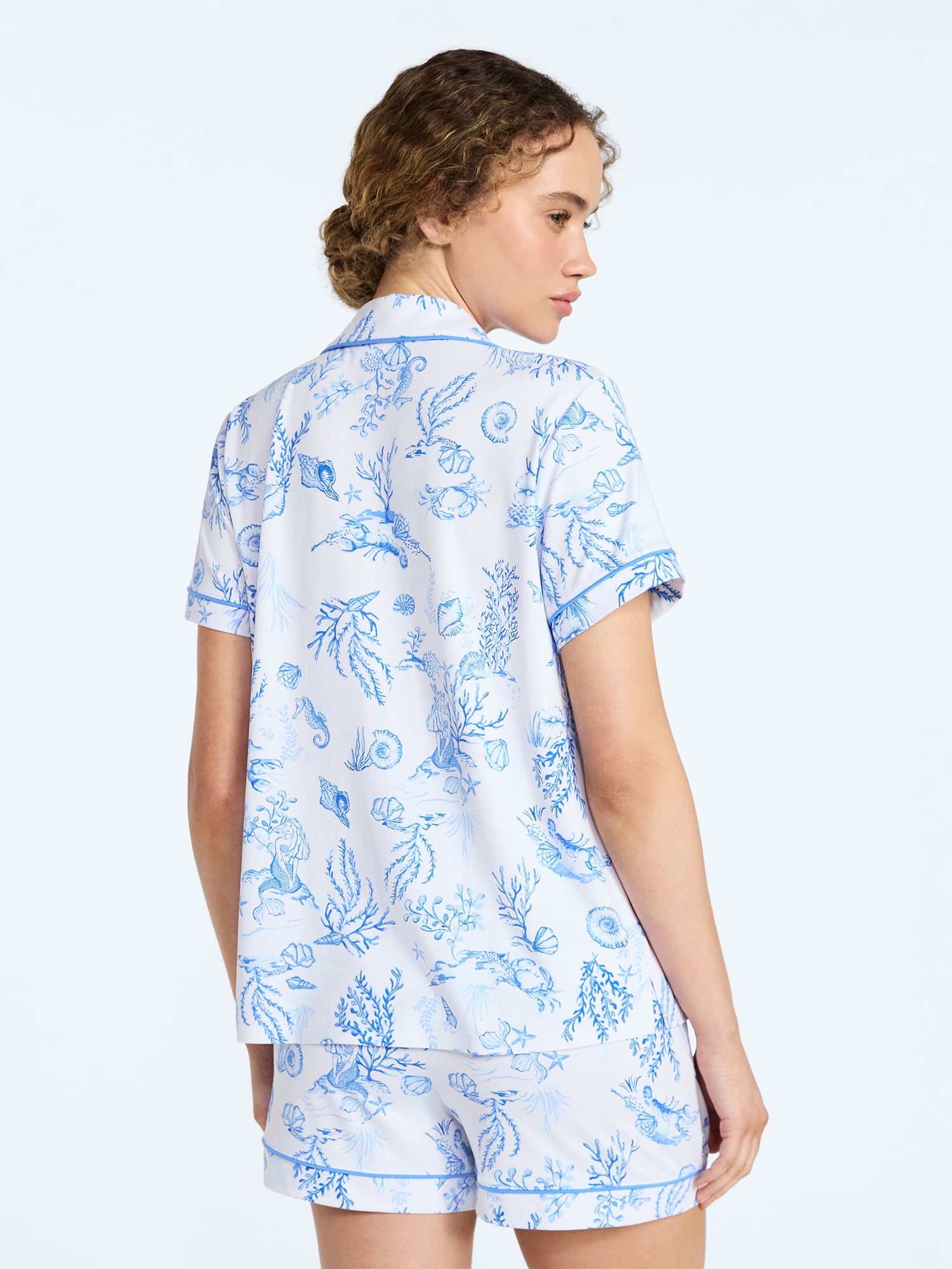 Joyspun Women’s Mommy and Me Notch Collar Top and Shorts Family Matching Pajama Set, Sizes XS-3X