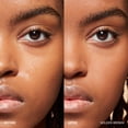 thumbnail image 2 of Polvo Compacto Bobbi Brown Sheer Finish Absorbente de Aceite 9g, 2 of 6