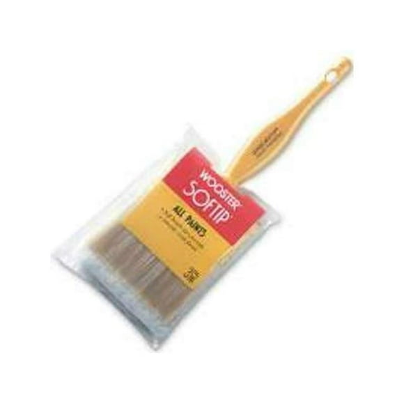 Wooster Brush Company Q3108 2.5 Po Softip Nylon Poly Flat Paint Brush