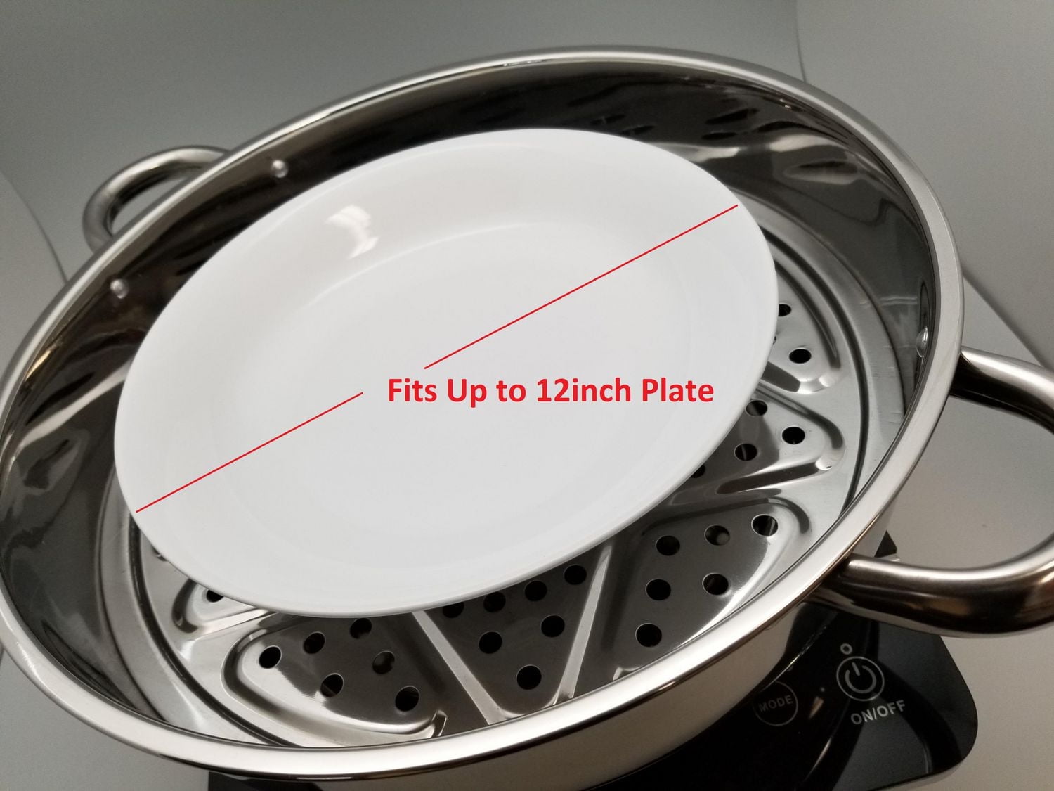 Sunwealth Stainless Steel Steamer 34cm with Glass Lid and removable steaming rack.