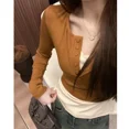 thumbnail image 2 of Camiseta de manga larga ajustada para mujer, cuello corto medio abierto, abotonada, prenda interior de dos piezas falsa, prenda superior versátil de principios de otoño, 2 of 4