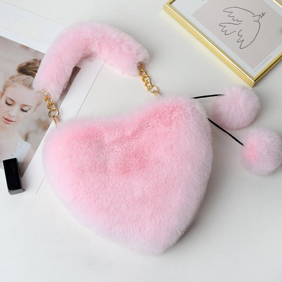 SharkTRUE New Plush Handbag Heart Shaped Bag Womens Shoulder Messenger Bag Love Heart Bag Capacity