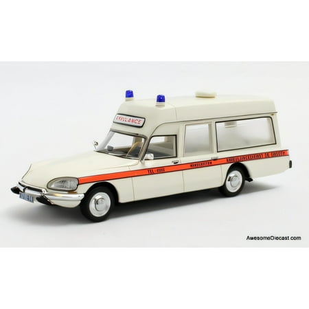 Matrix 1:43 1974 Citroen Ds 23 Visser Ambulance: De Grooth Winschote, Holland
