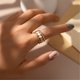 thumbnail image 5 of XWSHYW Anillos Moda de Cola de Viento Frío Abierta de Diamante Multicapa, 5 of 6