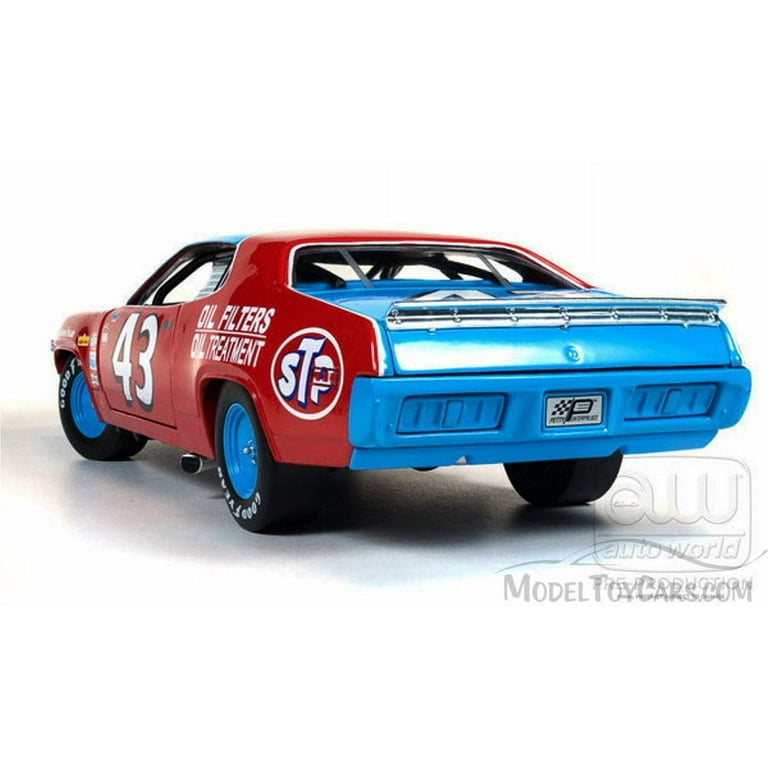 1972 Plymouth Road Runner #43 Richard Petty STP