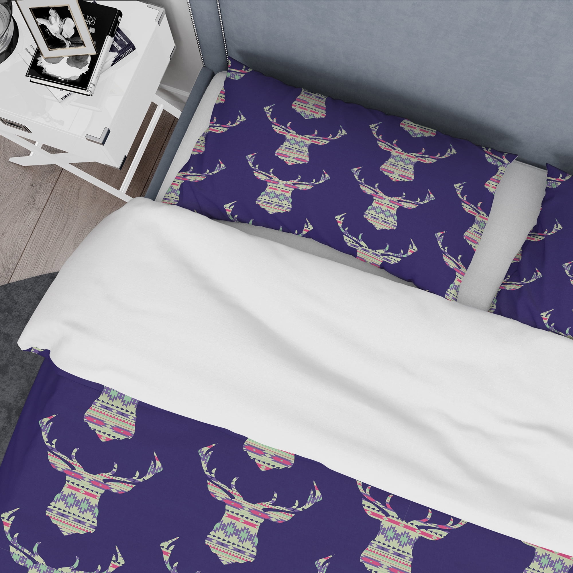 Designart 'Colorful Decorative Ethnic Pattern with Deer' Modern & Contemporary Duvet Cover Set