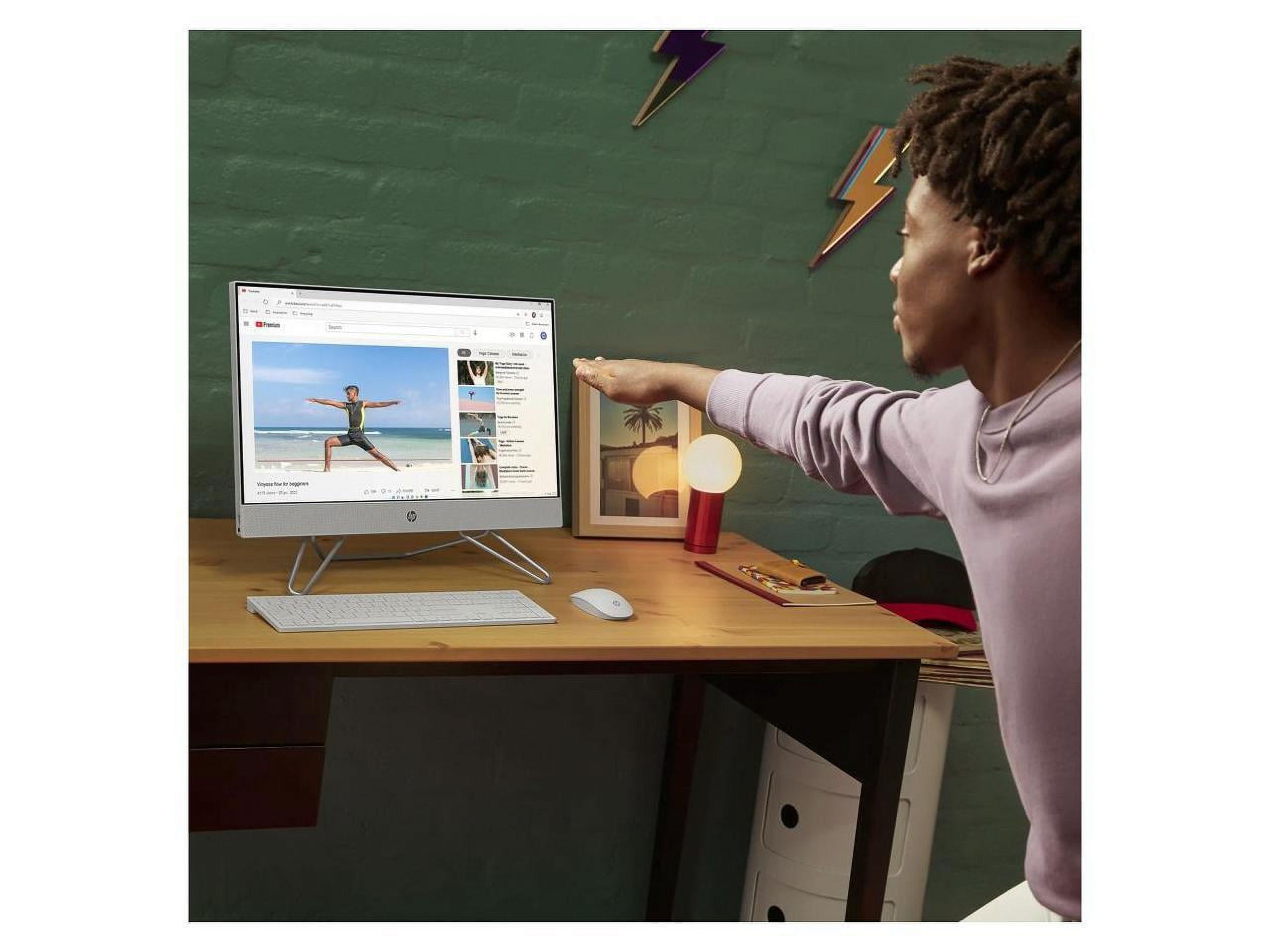 HP 23.8" All-in-One Computer Intel Celeron J4025 Dual-core 8 GB RAM 256 GB SSD White