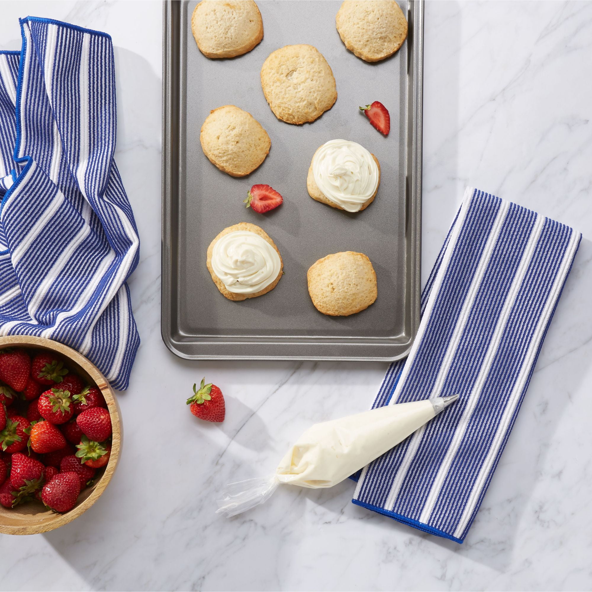 Town & Country Living Rainbow Kitchen Towel Set