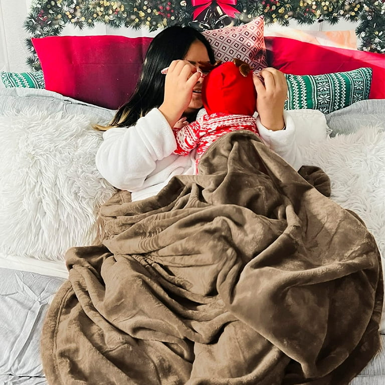 Bedsure Fleece Blanket Throw Blanket Taupe - 300Gsm Soft Cozy