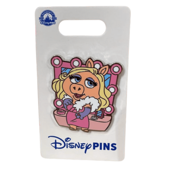 Disney Parks Muppet Miss Piggy Glamour Pin New with Card