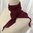 thumbnail image 1 of Nvzi Bufanda elegante y personalizada, bufanda pequeña larga con decoración de cuello con hebilla de rosa, bufanda de vestir de estilo artístico (rojo oscuro), 1 of 1