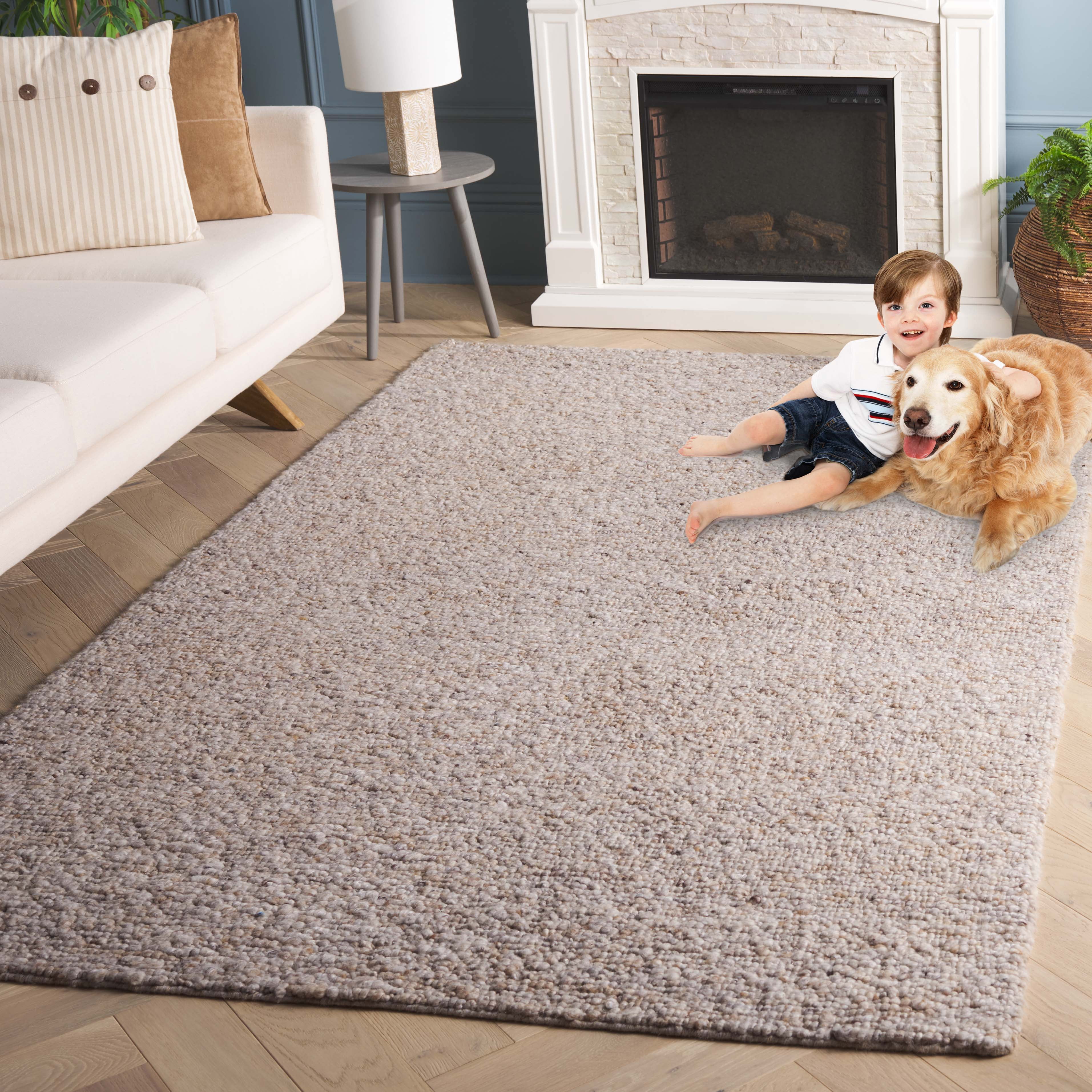 SAFAVIEH Natura Tryik Solid Area Rug, Beige, 6' x 9'