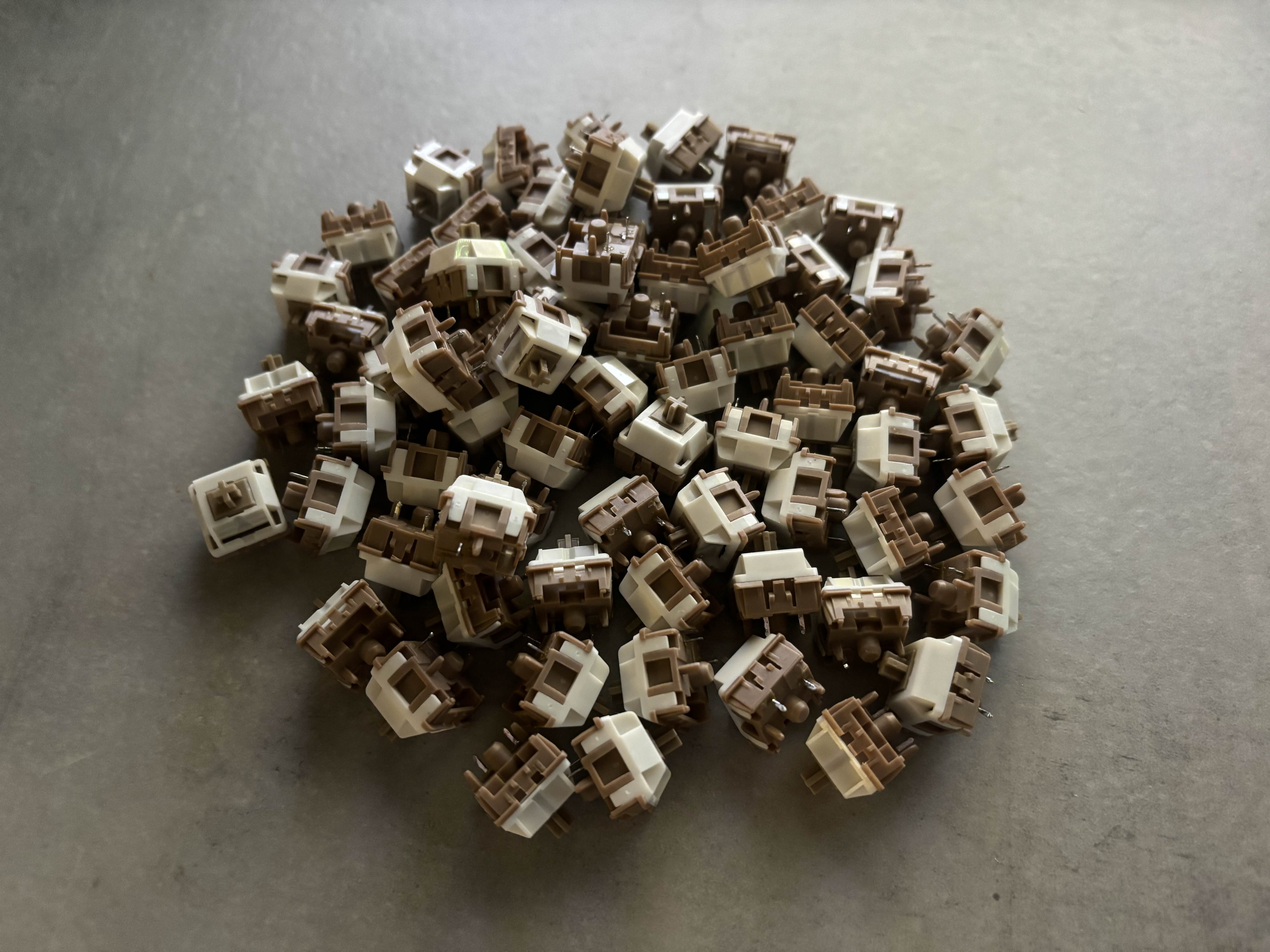 HMX Linear 5-Pin MX Mechanical Keyboard Switches For Custom Mechanical Keyboards (HMX YG Macchiato 50g, 90 Switches)