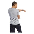 thumbnail image 4 of Playera Reebok Linear Read Hombre Color Gris Modelo FP9162, 4 of 9