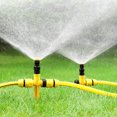 thumbnail image 3 of Aspersor Sistema de riego por aspersión trípode de rotación de 360 ​​grados para jardín amarillo 5 piezas, 3 of 6