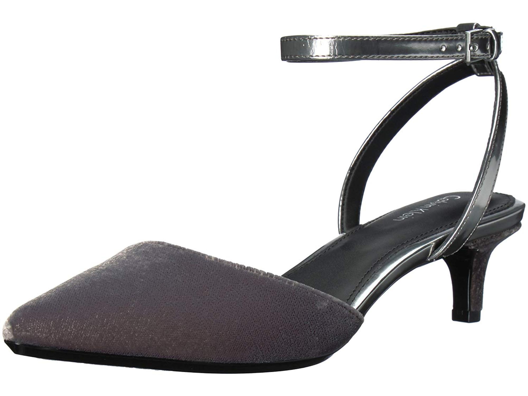 Calvin Klein Calvin Klein Womens Gogo Pointed Toe