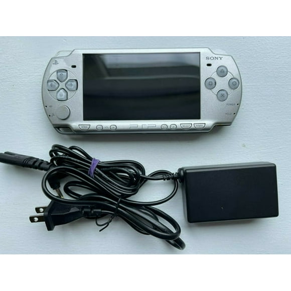 Sony Playstation Portable PSP 2000 Silver Used