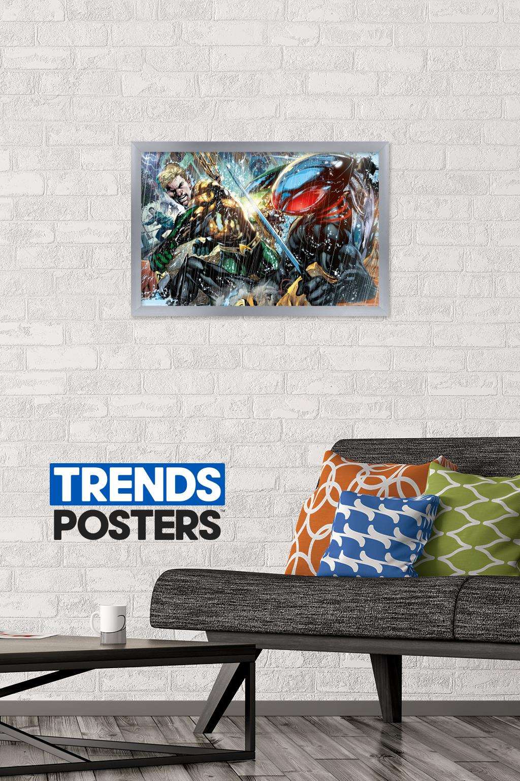 DC Comics - Aquaman - Aquaman vs. Black Manta Wall Poster, 14.725" x 22.375", Framed