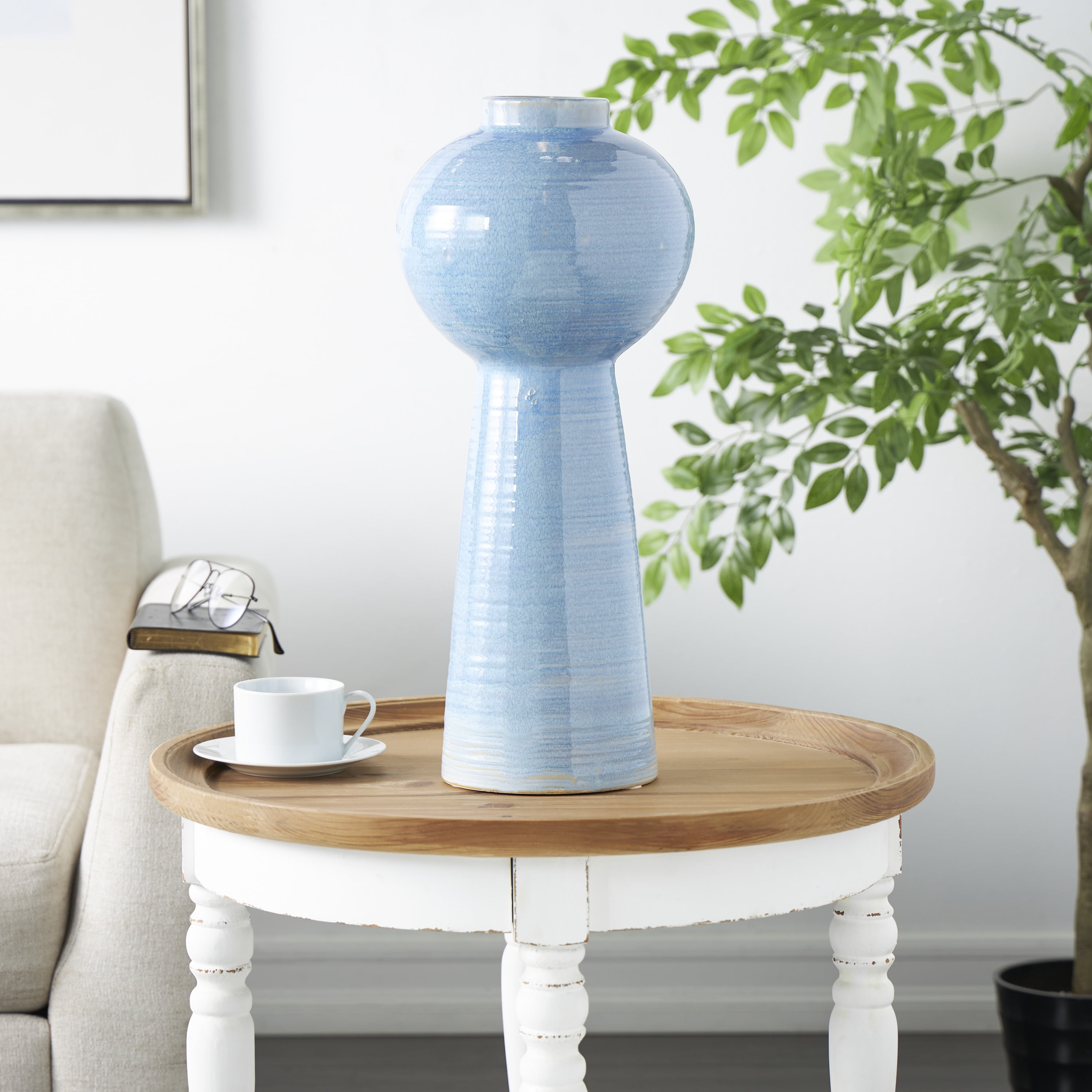 DecMode 21" Bubble Inspired Ombre Blue Ceramic Vase with Unique Texturing