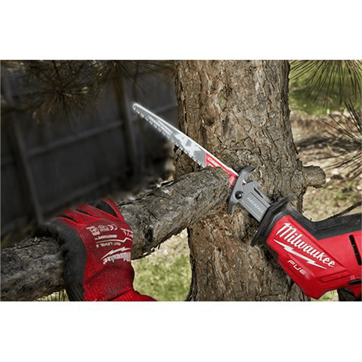 Milwaukee Tool 9" 3 TPI The AX with Carbide Teeth for Pruning & Clean Wood SAWZALL Blade 3PK