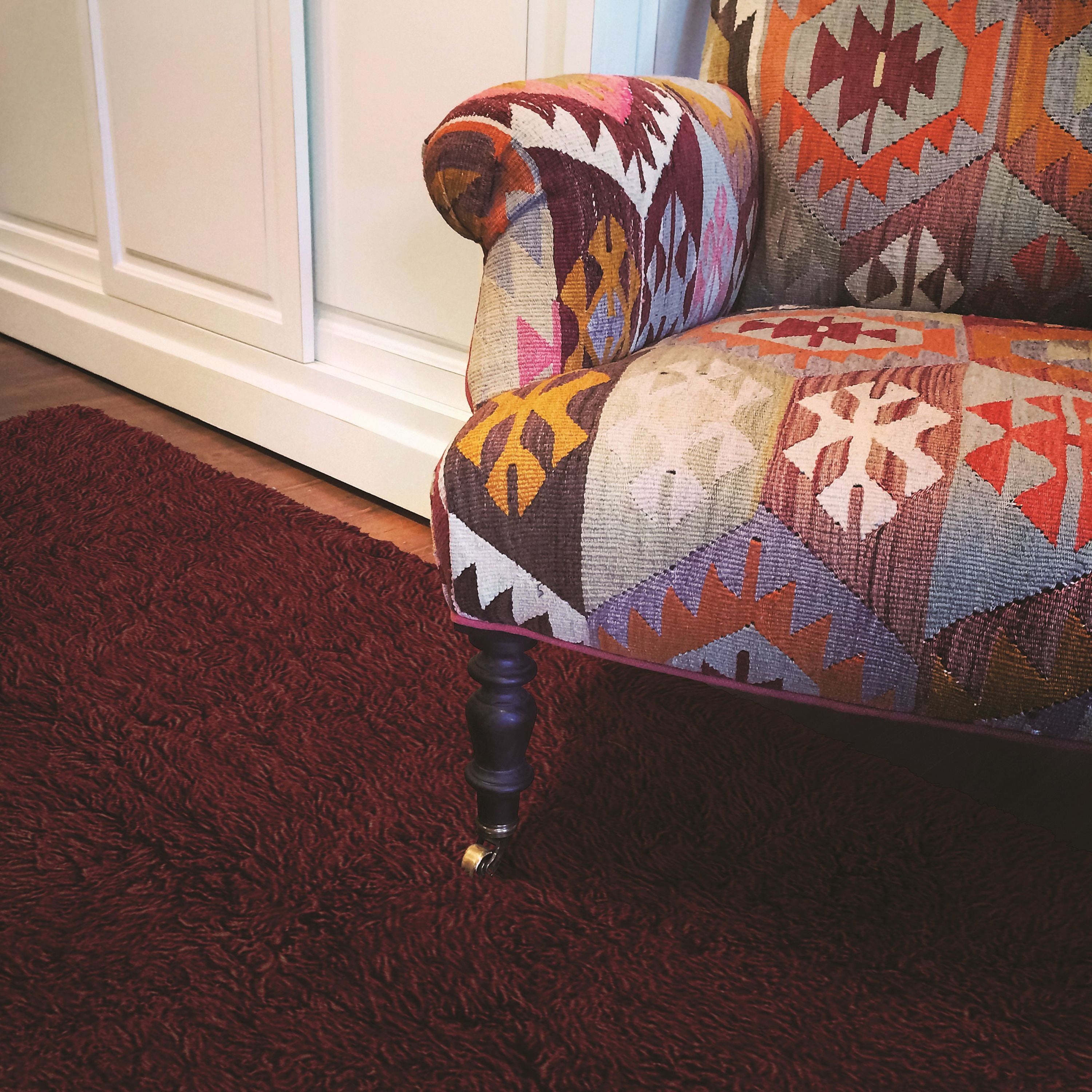 Linon 3A Flokati Area Rug, Burgundy, 5 x 7