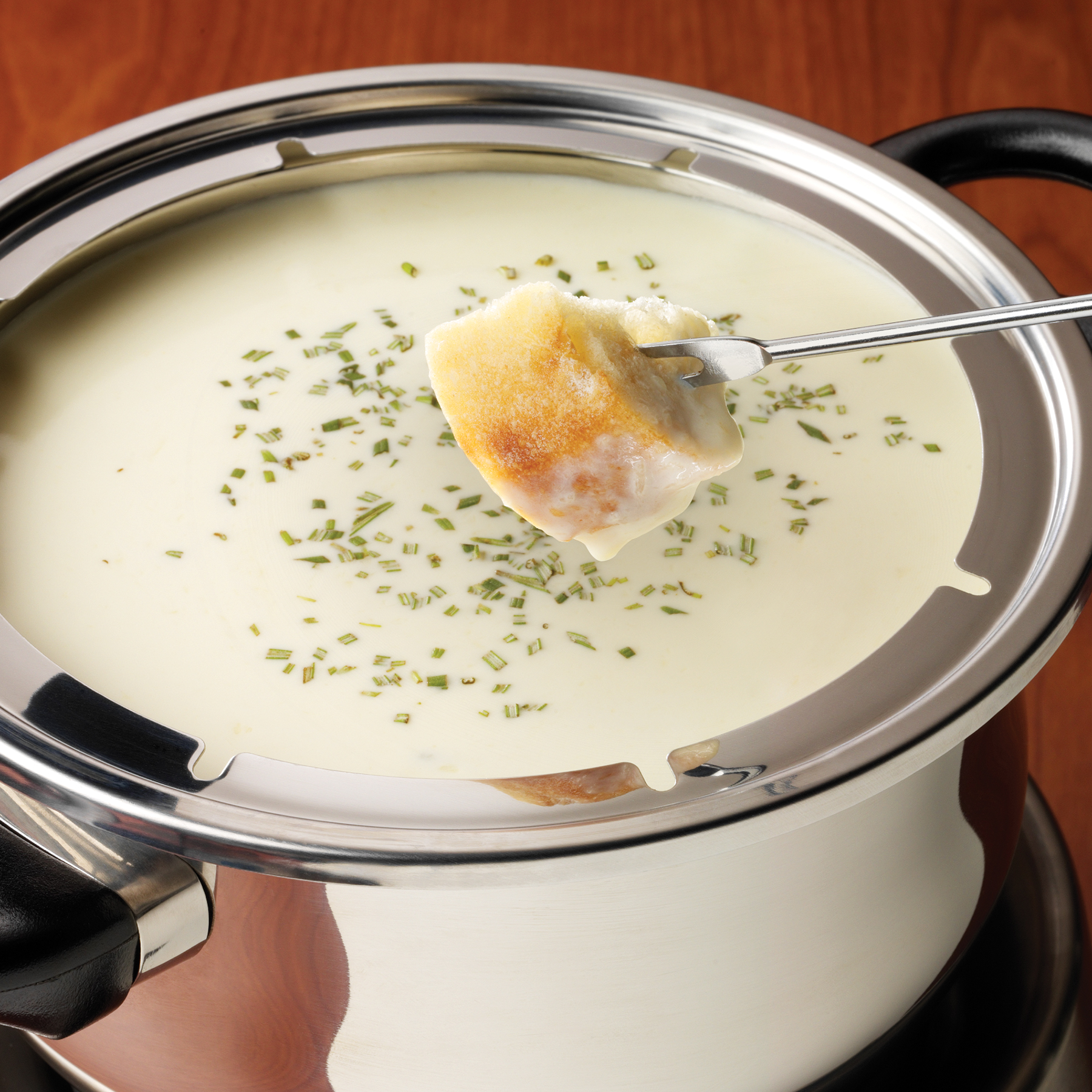 Nostalgia Fps200 6 Cup Stainless Steel Electric Fondue Pot With Temperature Control 