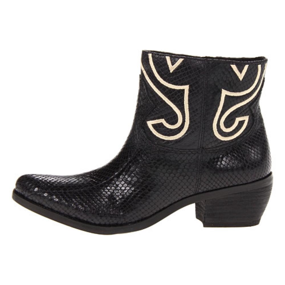 vince camuto black lace up boots