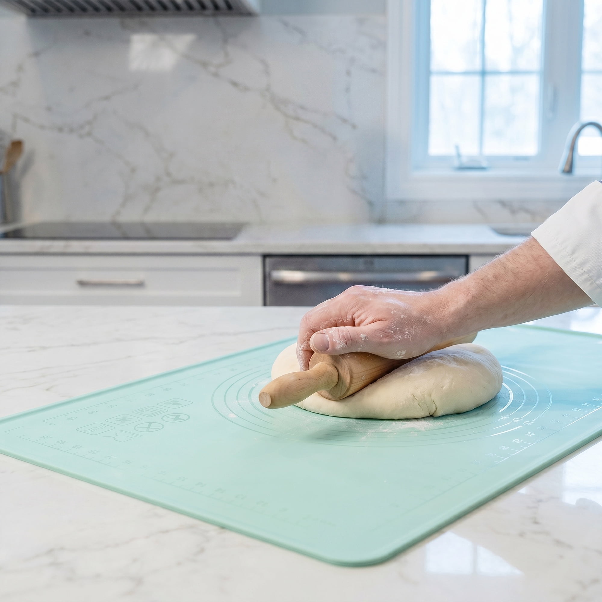 Unique Bargains Solid Color Silicone Pastry Baking Mat with Measurements Green 15.7"x23.6"