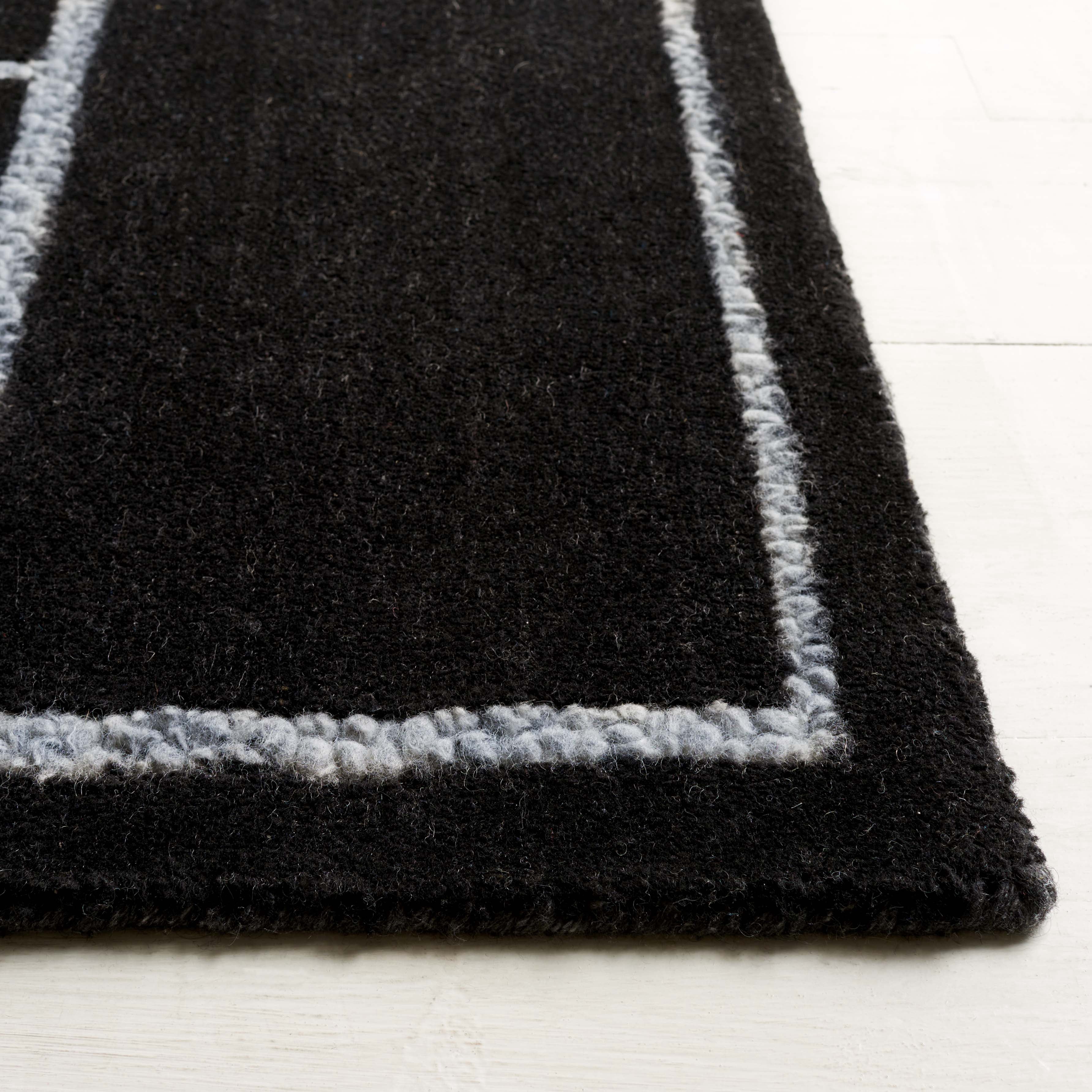 SAFAVIEH Fifth Avenue Della Abstract Area Rug, Black/Ivory, 6' x 9'