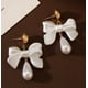thumbnail image 3 of Pendientes retro franceses con perlas en forma de gota de agua para mujer, pendientes de alta gama, pendientes exagerados, pendientes con temperamento, 3 of 8
