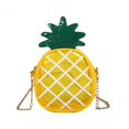 thumbnail image 1 of Bolso de hombro con forma de piña para mujer, bolso cruzado con cadena ahuecada, bolso de fruta, 1 of 5