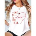 thumbnail image 1 of Camiseta gráfica inspiradora para mujer, mezcla de algodón, cuello redondo informal, tejido de punto de elasticidad media, con diseño floral y mariposas en forma de corazón, ideal para todas las estac, 1 of 7