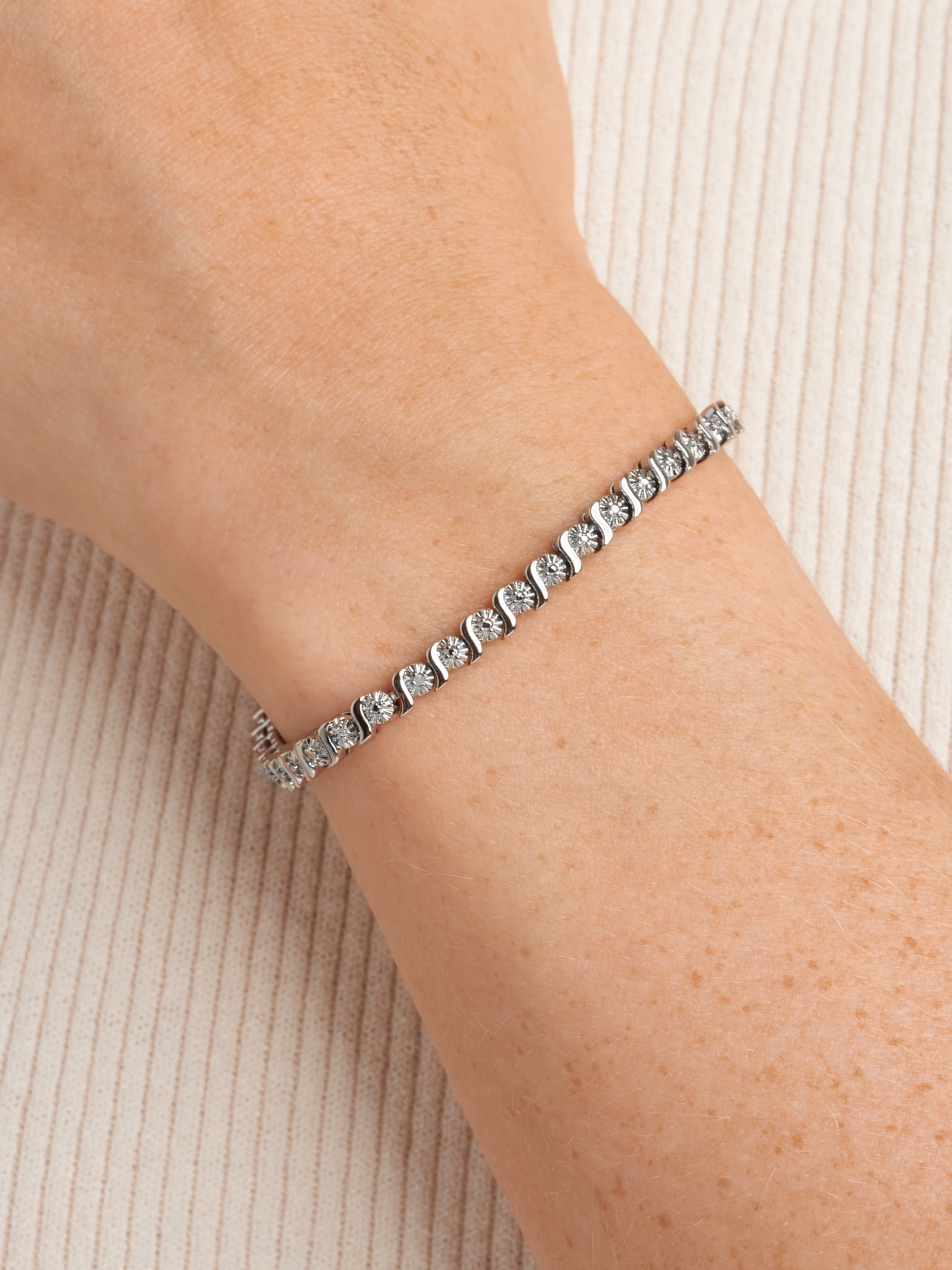 Forever Facets Fine Silver Plated Silver Tone S Shape Link Diamond Accent Tennis Bracelet, 7.25"