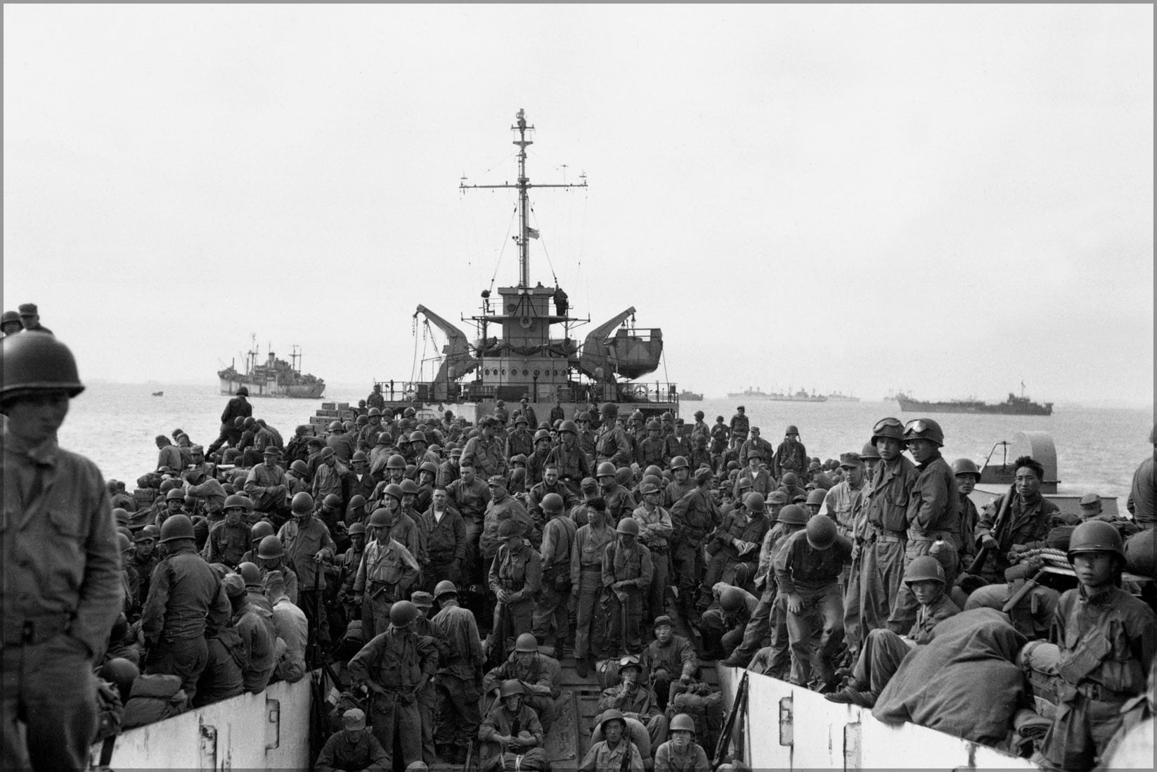 24 x36 Gallery Poster Troops Land At Inchon Harbor Korea Sept 18 24-x36-gallery-poster-troops-land-at-inchon-harbor-korea-sept-18