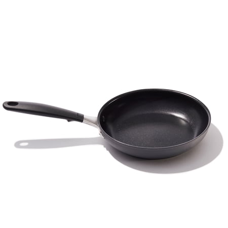 OXO Hard Anodized Nonstick Cookware  8  Frypan  Skillet