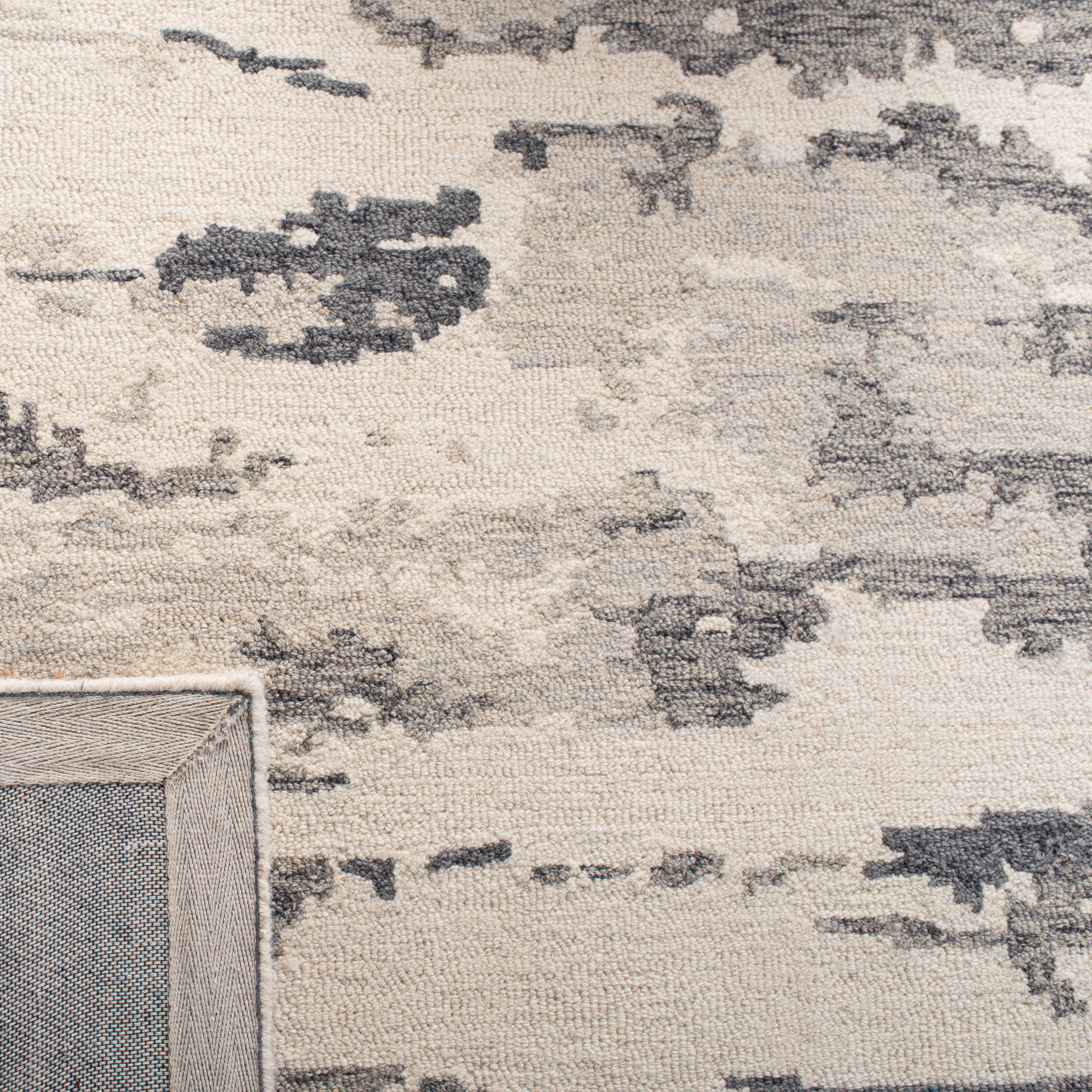 SAFAVIEH Abstract Seachlann Abstract Wool Area Rug, Charcoal/Ivory, 6' x 6' Round