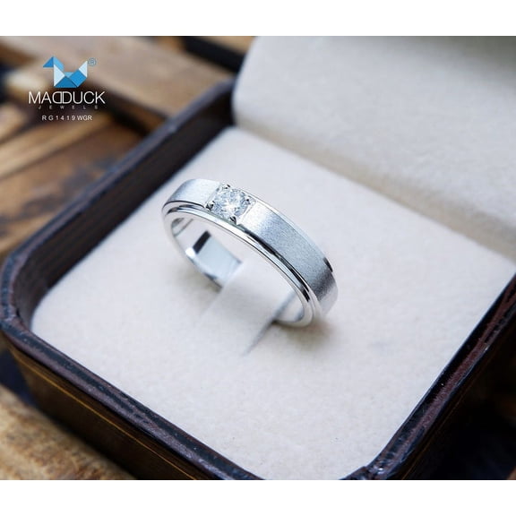 0.15 Cts Cubic Zirconia / Sterling Silver 925 Ring / Rhodium plated Nickel-Free / MadDuckJewels RG1419WGR / Thailand Jewelry