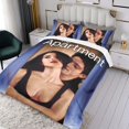 thumbnail image 3 of El Apartamento Conjunto de sábanas temático, trío de piezas, cómodo y amigable con la piel, diseño único, regalo de decoración para el hogar para familiares, amigos y fans,140cm *210cm, 3 of 6