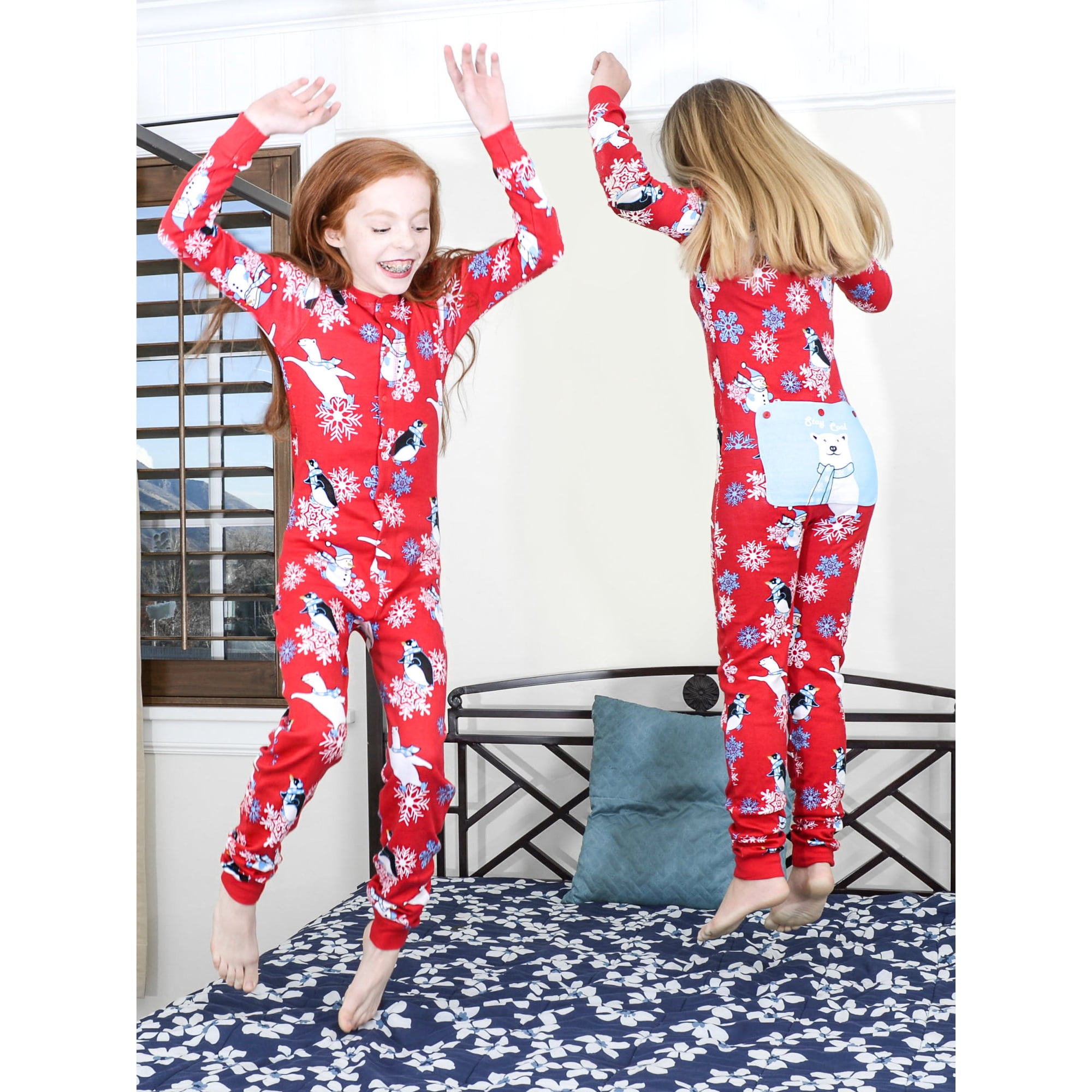 Big Feet Pajamas Winter Fun Penguins Union Suit Boys Girls One Piece Pajamas Stay Cool Polar Bear Rear Flap Red