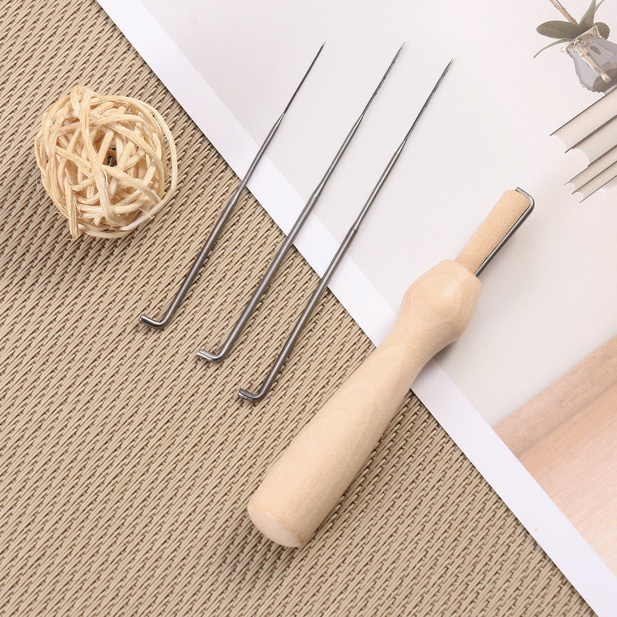 Raindrops 60-Piece Wool Felting Needle Set with Assorted Colors for Beginners Crafting Projects, 11.8 x 7.9 x 3.9 inches